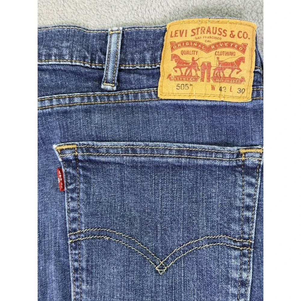 Levis 505 Jeans Mens 42x30 Blue Straight Medium Wash Denim Mid Rise Workwear‎